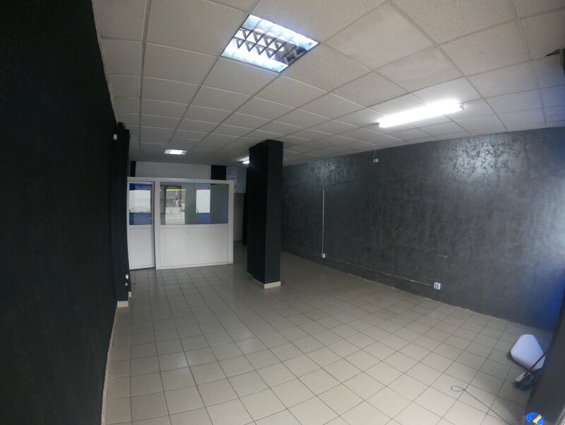 Giurgiu, spatiu comercial de inchiriat – 60 mp, zona intens circulata!